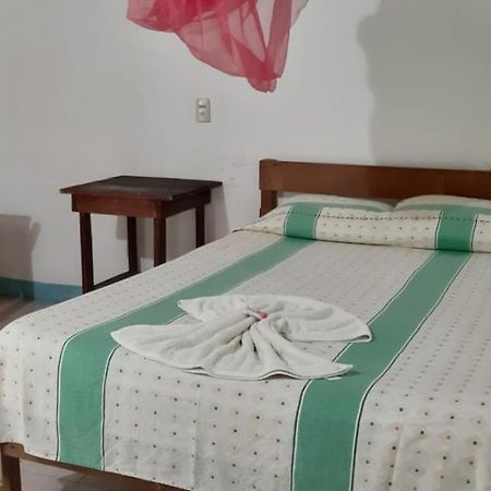 Centro Ecoturistico Ya'Ajche Hotel Lacanja Bagian luar foto