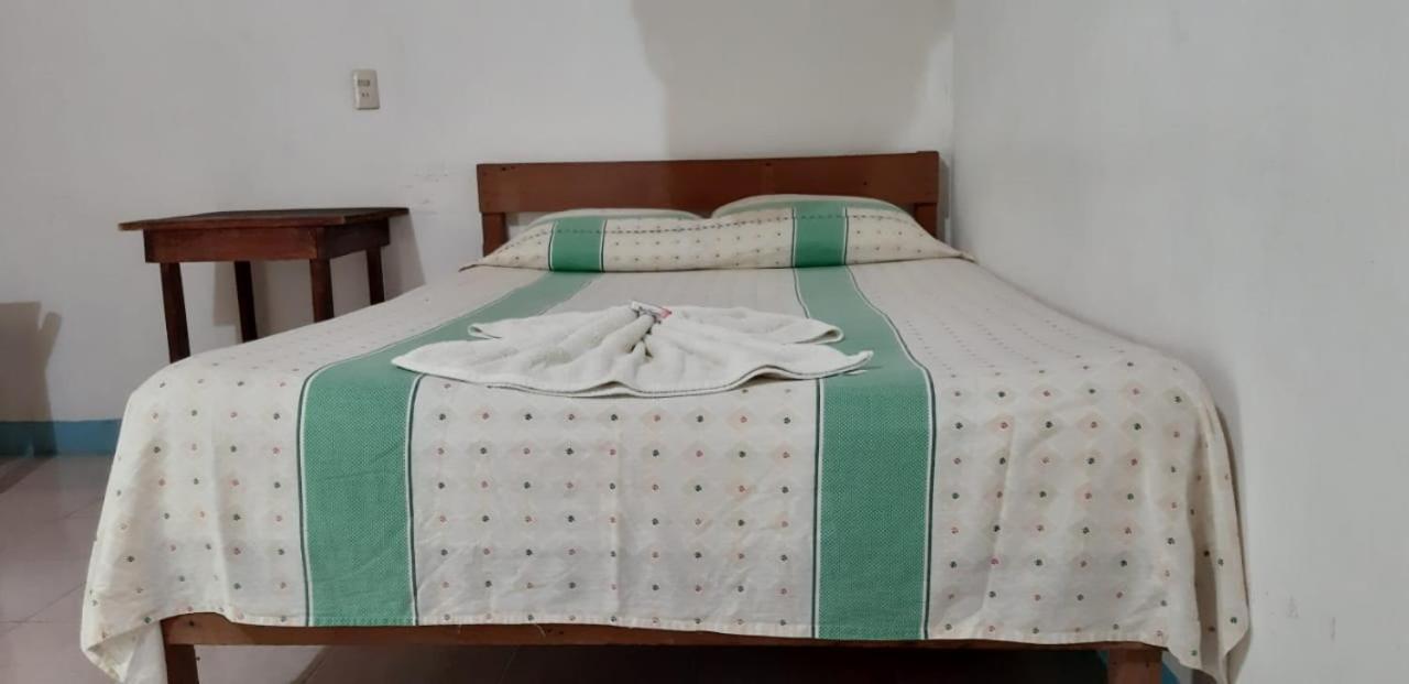 Centro Ecoturistico Ya'Ajche Hotel Lacanja Bagian luar foto