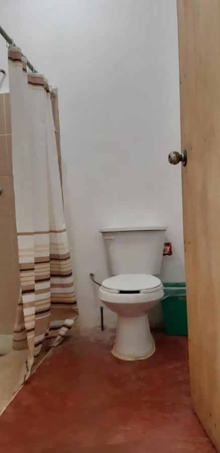 Centro Ecoturistico Ya'Ajche Hotel Lacanja Bagian luar foto